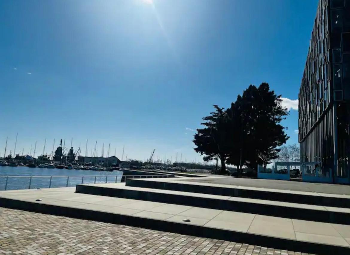 Evasion Dans L'Enclos Du Port Лорьян Экстерьер фото
