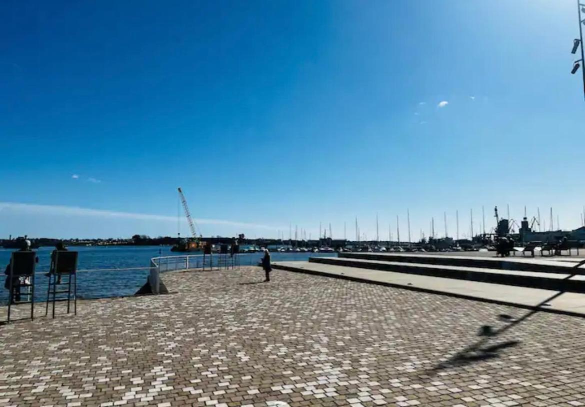 Evasion Dans L'Enclos Du Port Лорьян Экстерьер фото